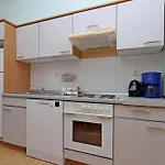 Апартаменты With Parking Space Barbat, Rab - 24547 Раб