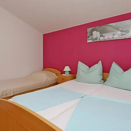 Apartamento With Parking Space Barbat, Rab - 24547 *
