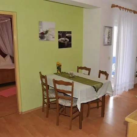 With Parking Space Barbat, Rab - 24547 Apartamento Rab Town