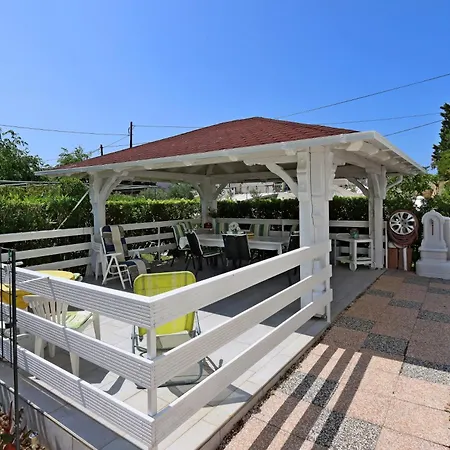 Lejlighed With Parking Space Barbat, Rab - 24547 Rab Town