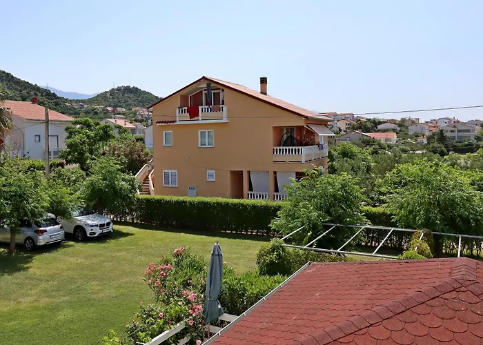 Apartament With Parking Space Barbat, Rab - 24547